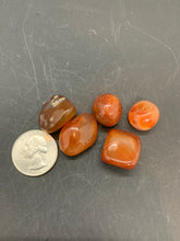 Load image into Gallery viewer, Carnelian Tumble