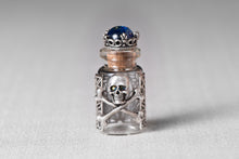 Load image into Gallery viewer, Intuition Poison Spell Bottle
